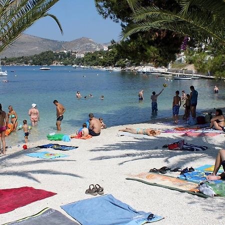 Apartments By The Sea Trogir - 15011 외부 사진