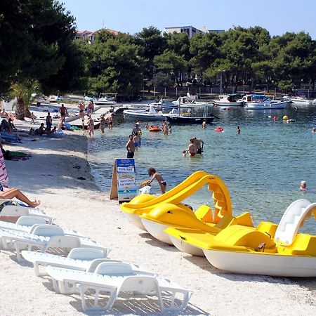 Apartments By The Sea Trogir - 15011 외부 사진