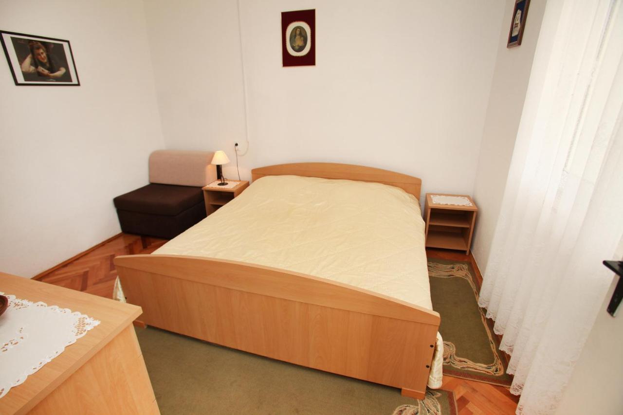 Apartments By The Sea Trogir - 15011 외부 사진